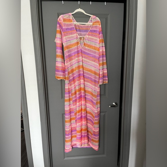 Show Me Your MuMu Vacay Coverup - Picture 3 of 6